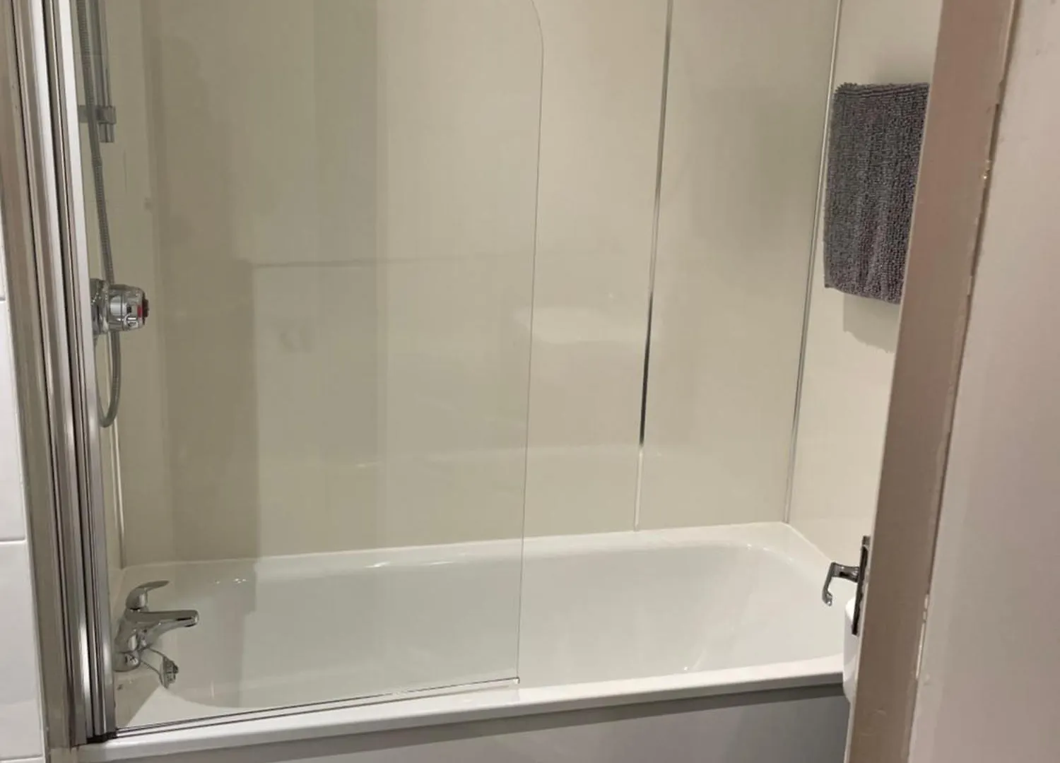 Central Morrison Street Apartment إدنبرة